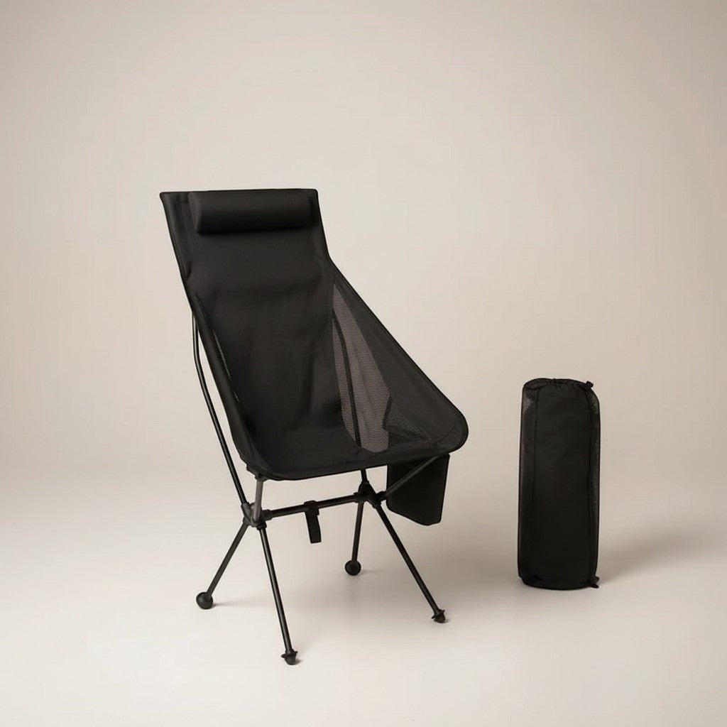 CAMPY black portable camping chair with headrest, made of ripstop fabric and aluminum alloy frame. Includes carrying bag.
